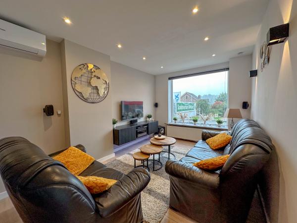 Villa photo 3
