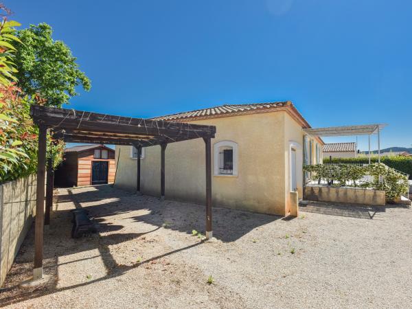 Villa photo 5