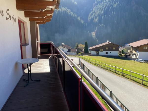 Villa photo 4