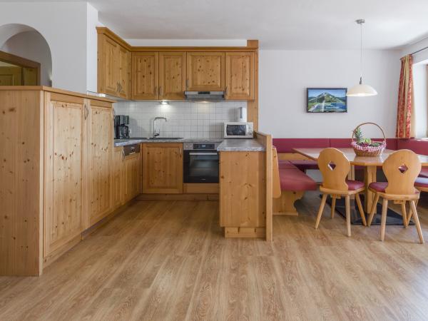 Villa photo 4