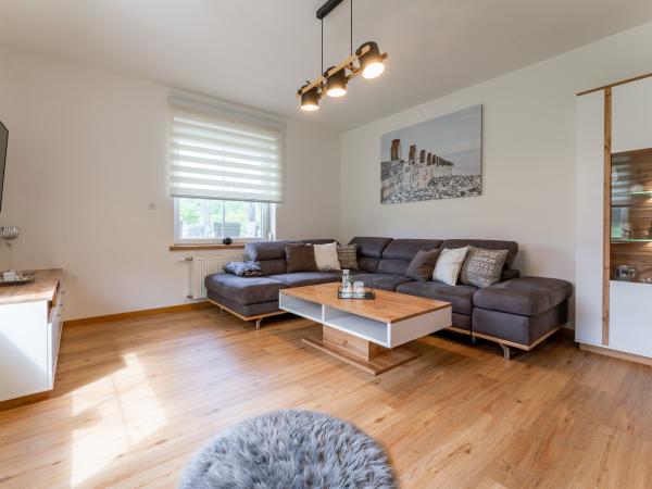 Villa photo 5