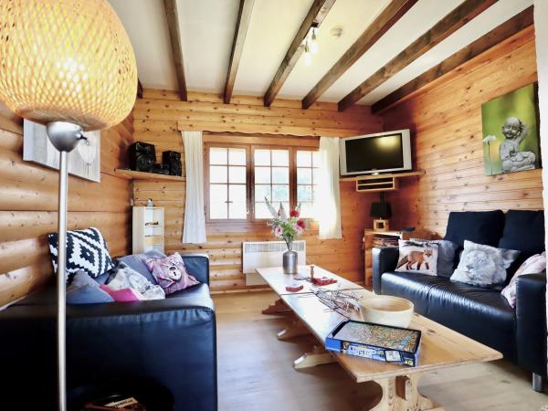 Villa photo 2