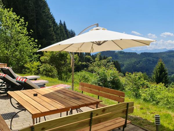 Villa photo 2