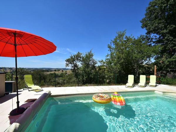 Villa photo 2