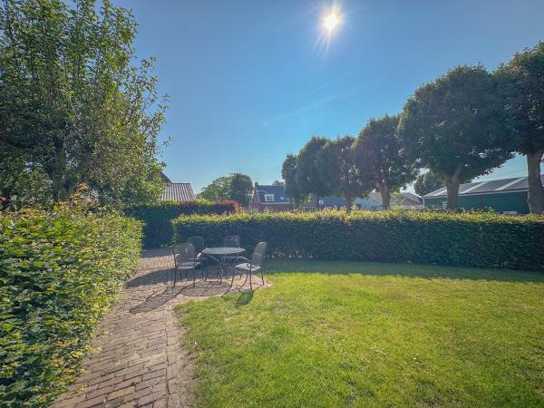 Villa photo 3