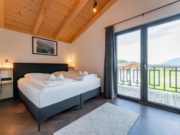 Villa photo 3