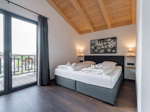 Villa photo 2