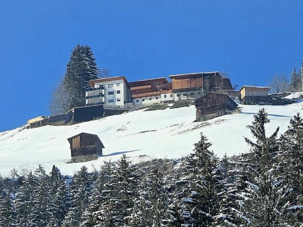 Villa photo 2