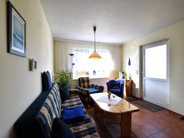Villa photo 3