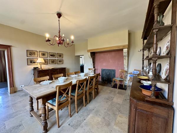 Villa photo 3