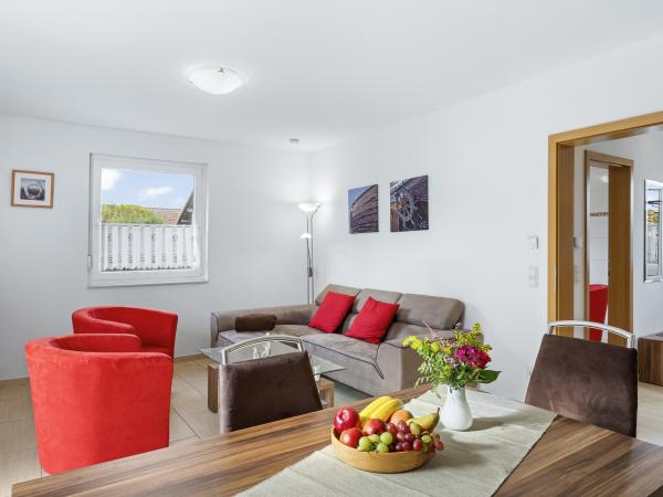Villa photo 2