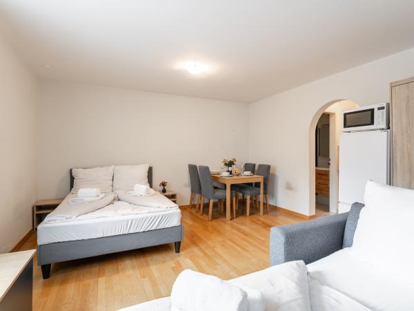 Villa photo 4