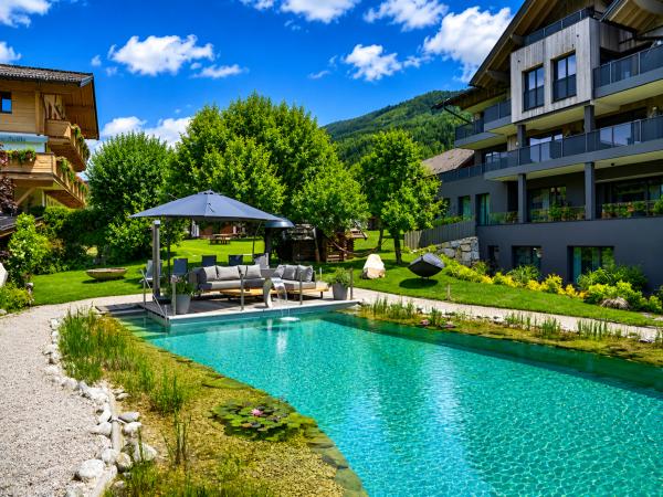 Villa photo 2