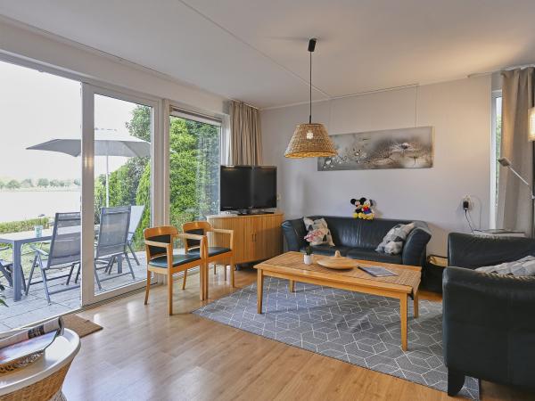 Villa photo 3