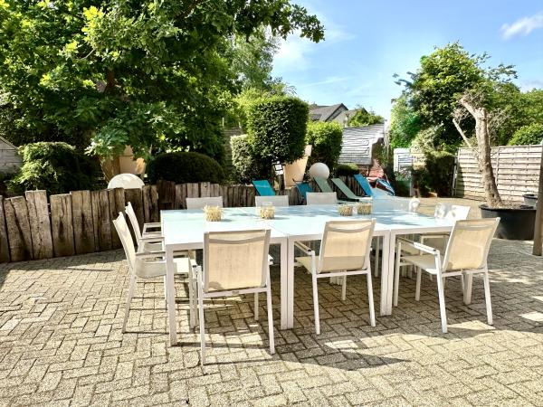 Villa photo 2