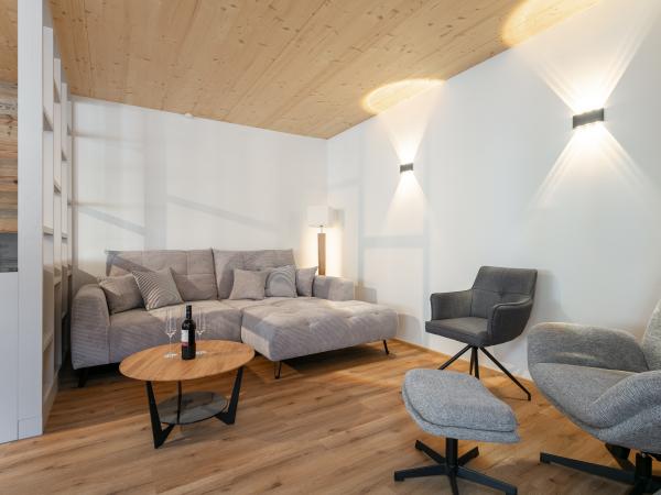 Villa photo 2