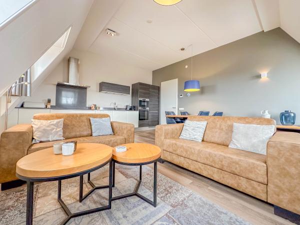 Villa photo 3