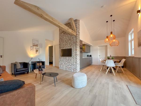Villa photo 3
