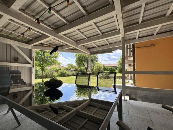 Villa photo 2