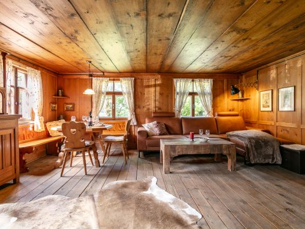 Villa photo 2
