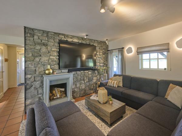 Villa photo 4