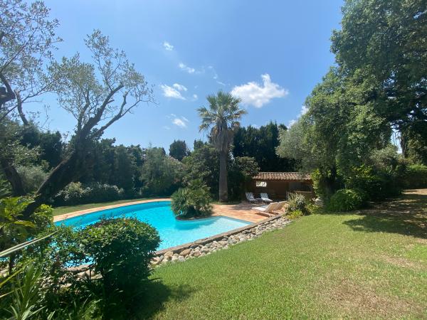 Villa photo 4
