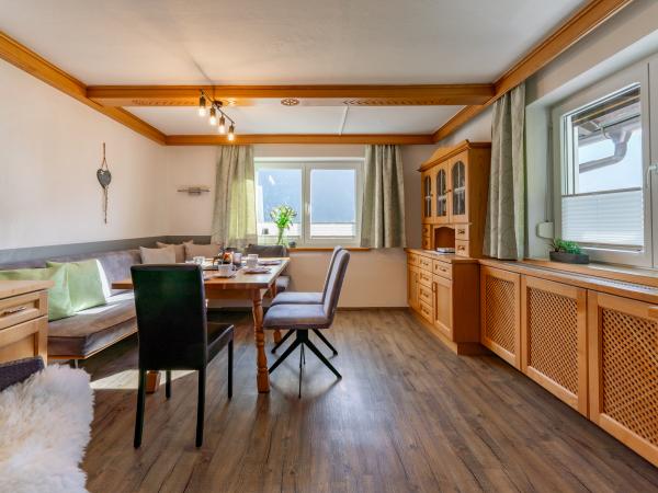 Villa photo 4