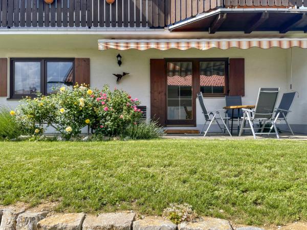 Villa photo 2
