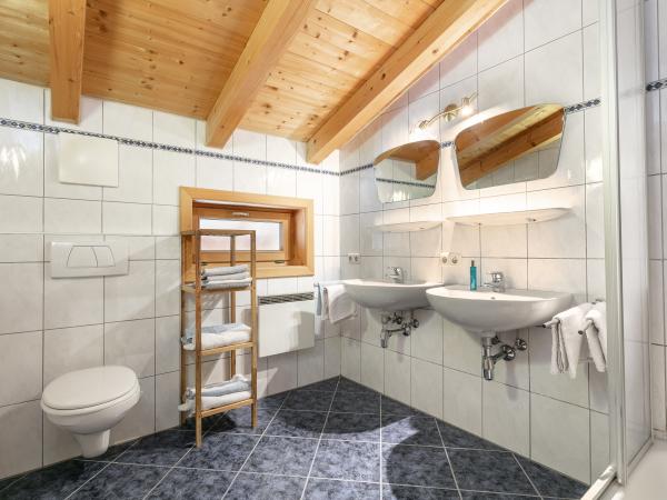 Villa photo 5