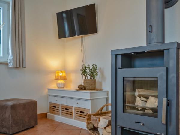 Villa photo 3