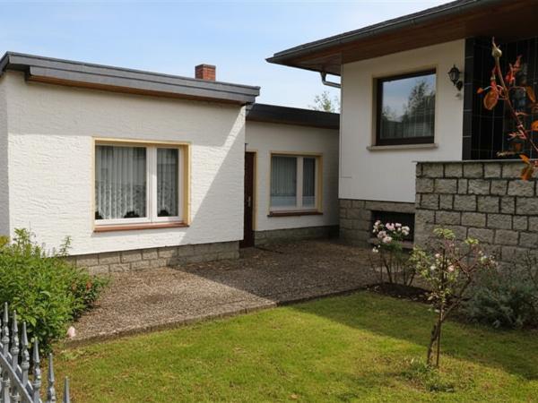 Villa photo 2