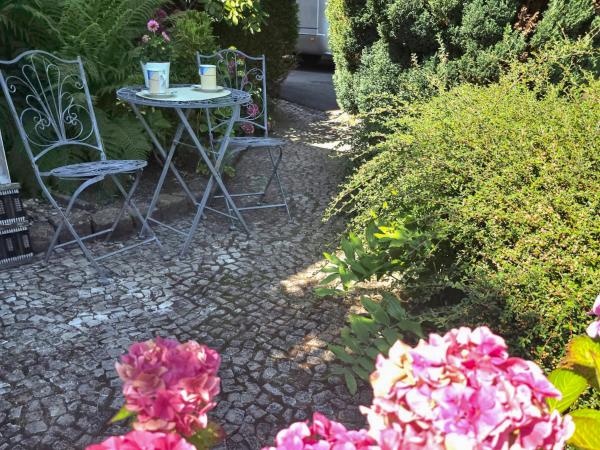 Villa photo 2