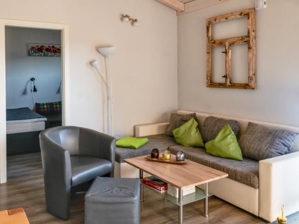 Villa photo 3