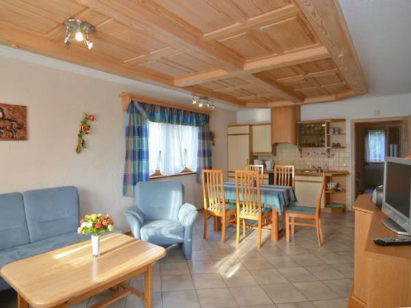 Villa photo 4