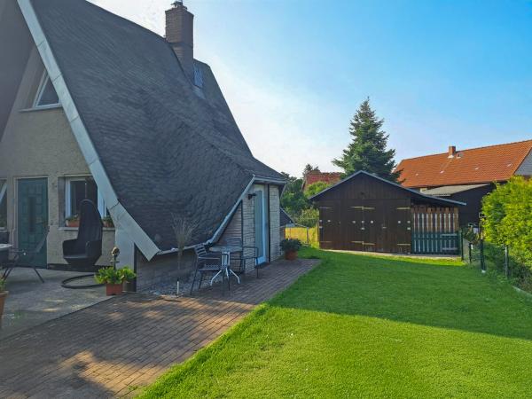 Villa photo 2