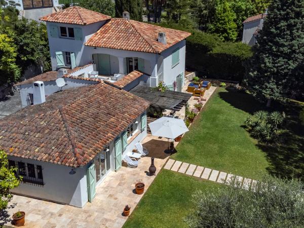 Villa photo 4