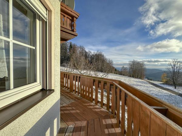Villa photo 2
