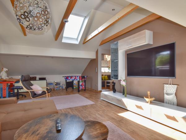 Villa photo 5