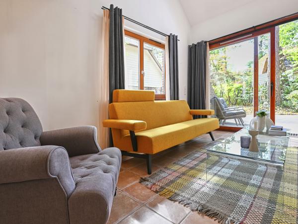 Villa photo 2