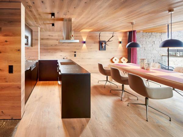 Villa photo 3