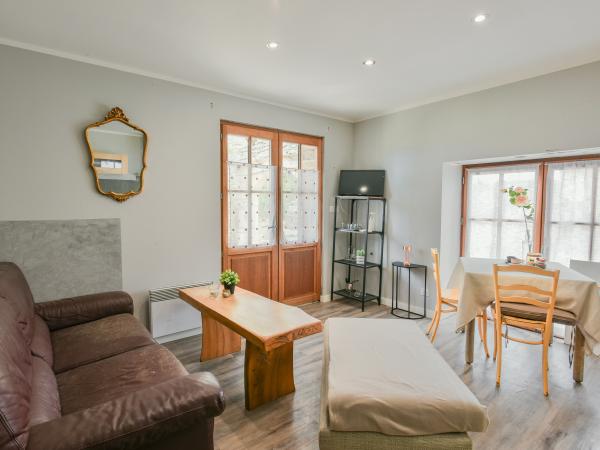 Villa photo 3