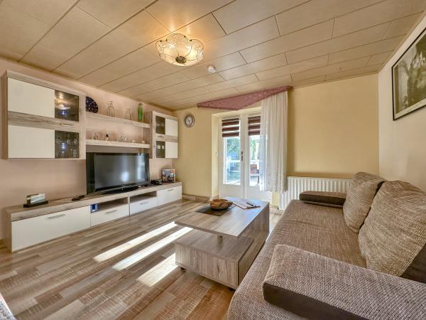 Villa photo 4