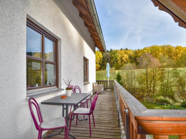 Villa photo 2