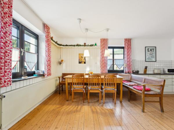 Villa photo 5