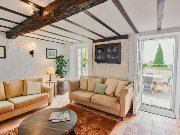 Villa photo 4