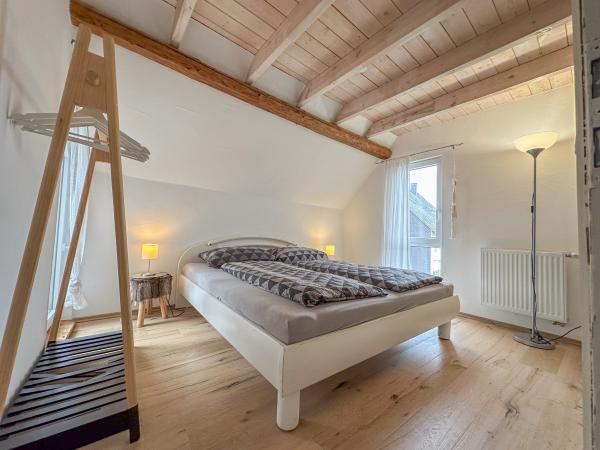 Villa photo 3