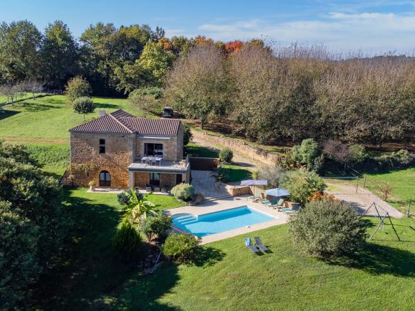 Villa photo 3