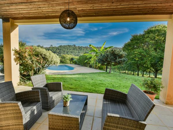 Villa photo 4