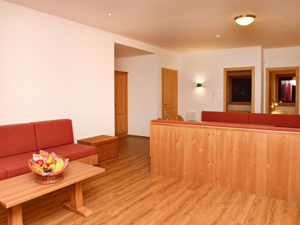 Villa photo 3