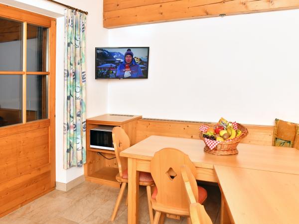 Villa photo 3
